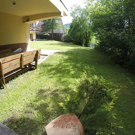 Sunshine Chalet