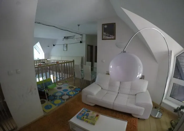 Sunshine Chalet シャレー